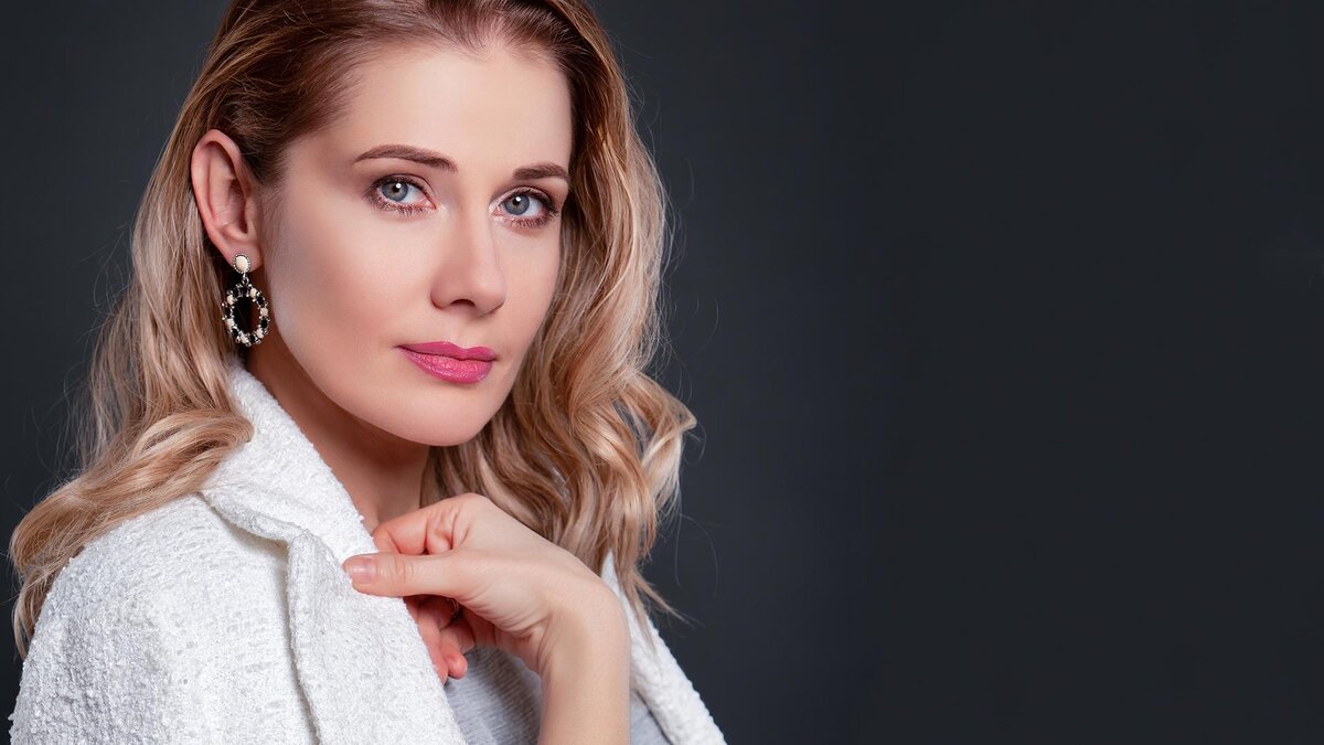ÐÑÐ¸Ð½Ð° ÐÐ¸Ð½Ð´Ñ - ÐµÑÐµ Ð¾Ð´Ð½Ð° ÑÐ°Ð»Ð°Ð½ÑÐ»Ð¸Ð²Ð°Ñ Ð¿Ð¾ÑÑÐ°Ñ Ð°ÐºÑÑÐ¸ÑÐ°. Ð¤Ð¾ÑÐ¾ Ð¯Ð½Ð´ÐµÐºÑ.ÐÐ°ÑÑÐ¸Ð½ÐºÐ¸.