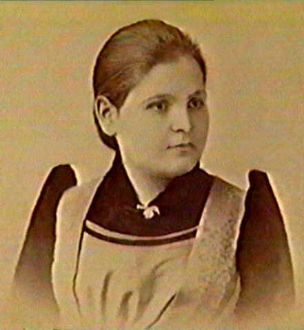 Анна Петровна Молчанова ( фото из своб. источников)