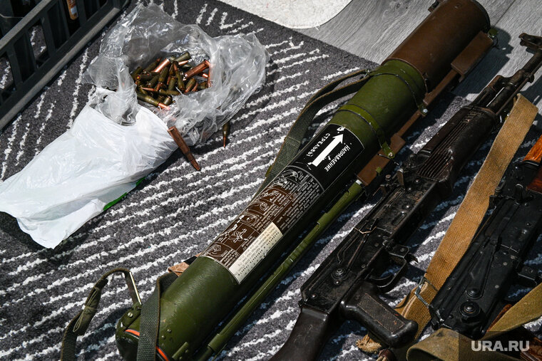    Запад тянул время, чтобы накопить оружие и стать сильнее РФ, заявил Александр Вучич