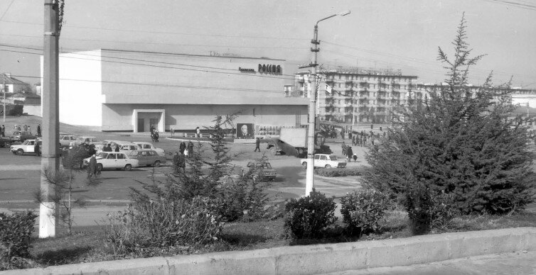 Кинотеатр "РОССИЯ" в Севастополе в 1977 году