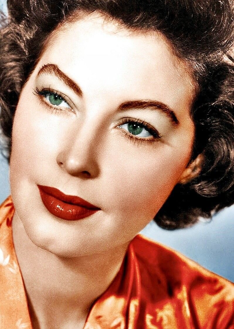Ава гарднер ava gardner. Ава гарднер ava gardner. Ава гарднер 1990. Ава лавиния гарднер. Ава гарднер.