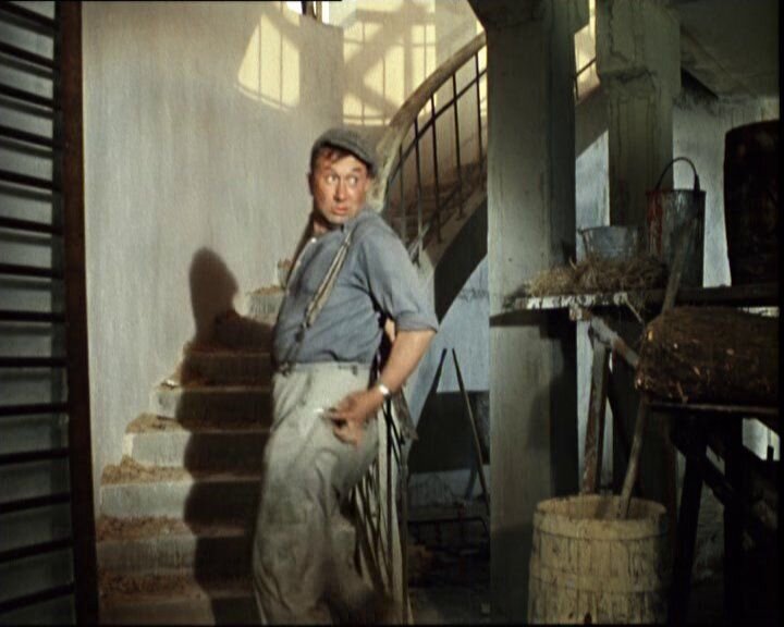 Кадр из советской комедии Гайдая