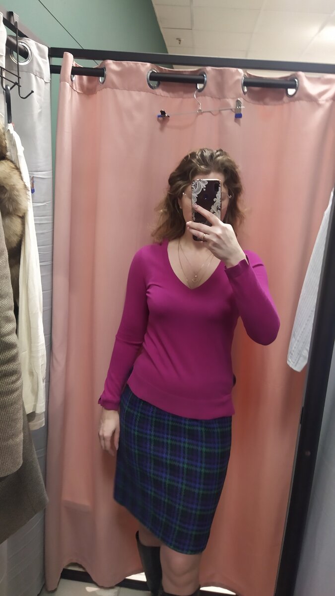 Пуловер Massimo Dutti.