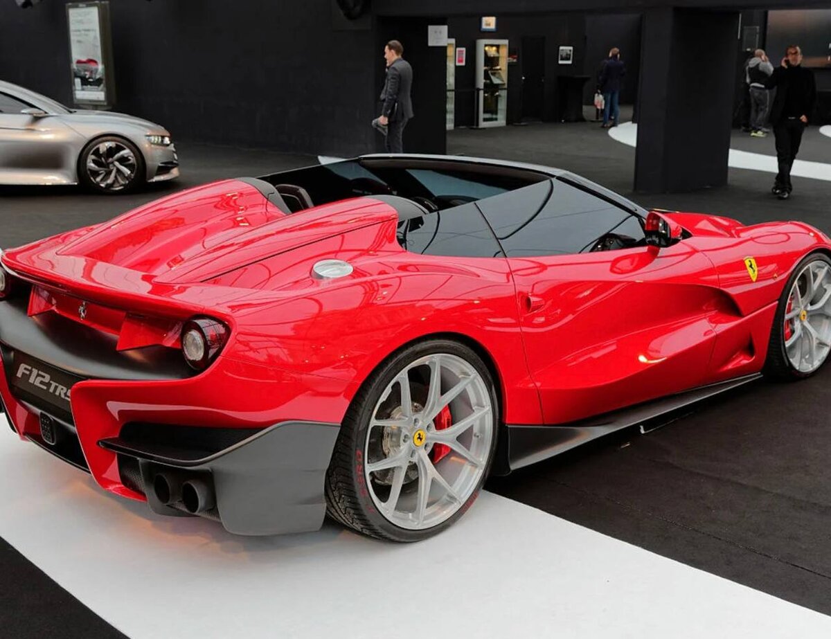 ferrari f12 trs