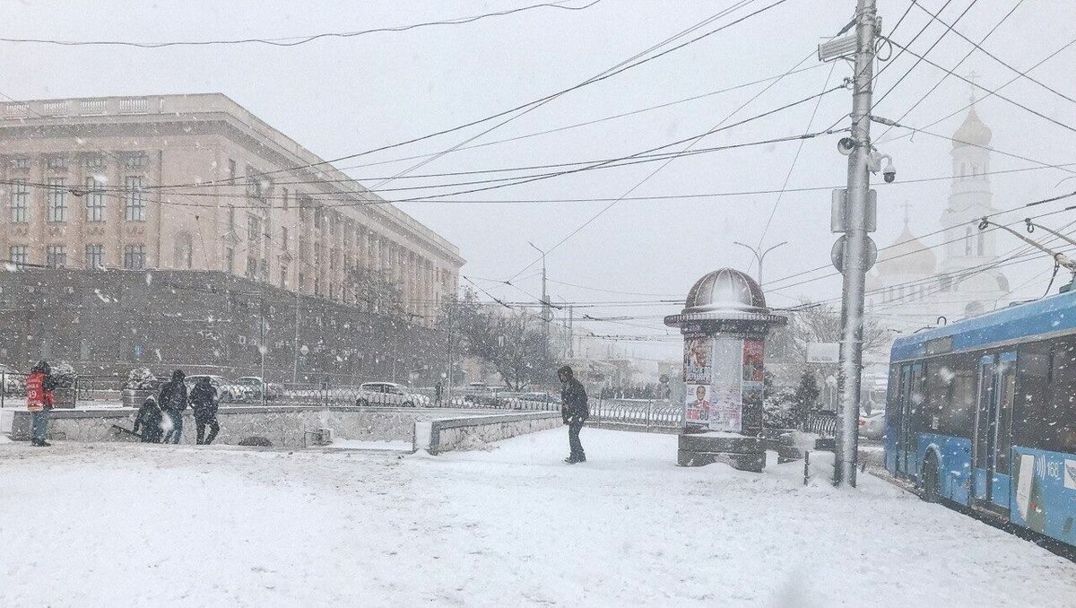     В Ростовской области возбудили около 40 административных дел из-за заваленных снегом улиц и гололедицы, об этом сообщили в пресс-службе донского правительства.