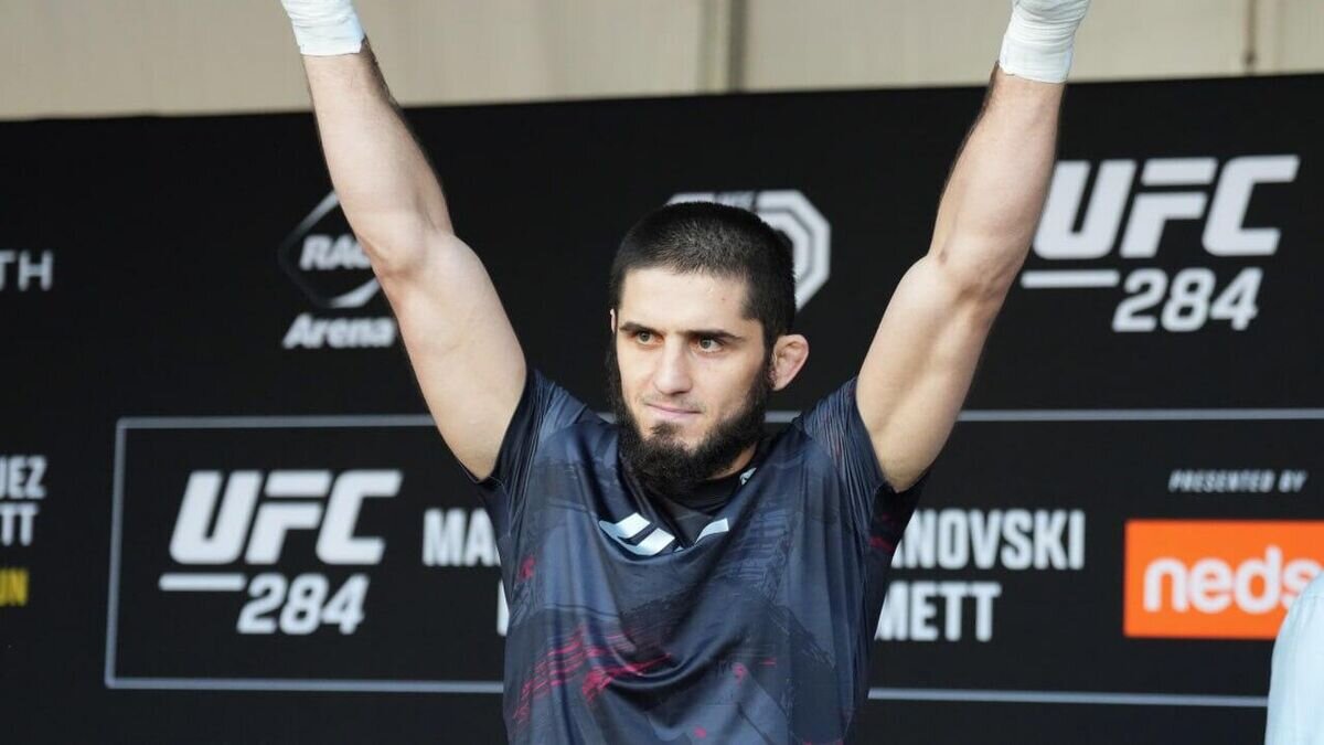    Ислам Махачев© UFC Russia