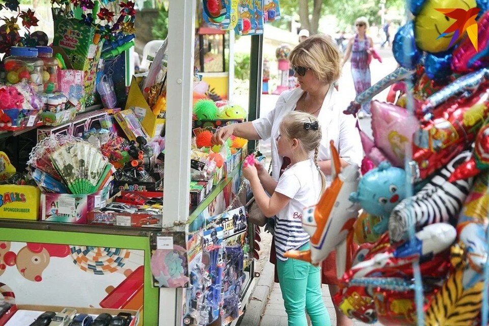     Госстандарт в 2022 году запретил ввоз и продажу в Беларуси более 1,3 тысячи наименований. Снимок используется в качестве иллюстрации. Павел МАРТИНЧИК