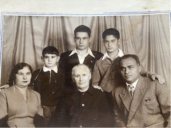 Вместе с бабушкой я прожил в семье Мнацакановых более двух лет и только тогда уехал в Степанакерт, когда надо было поступать в школу.
