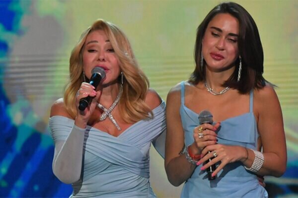    Любовь Успенская с дочерью. Фото informing.ru