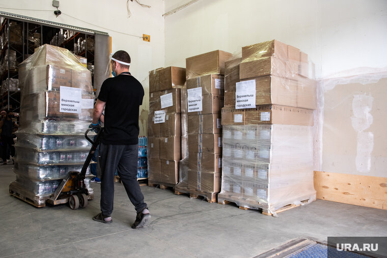    В Макеевку отправили новое медицинское оборудование для врачей