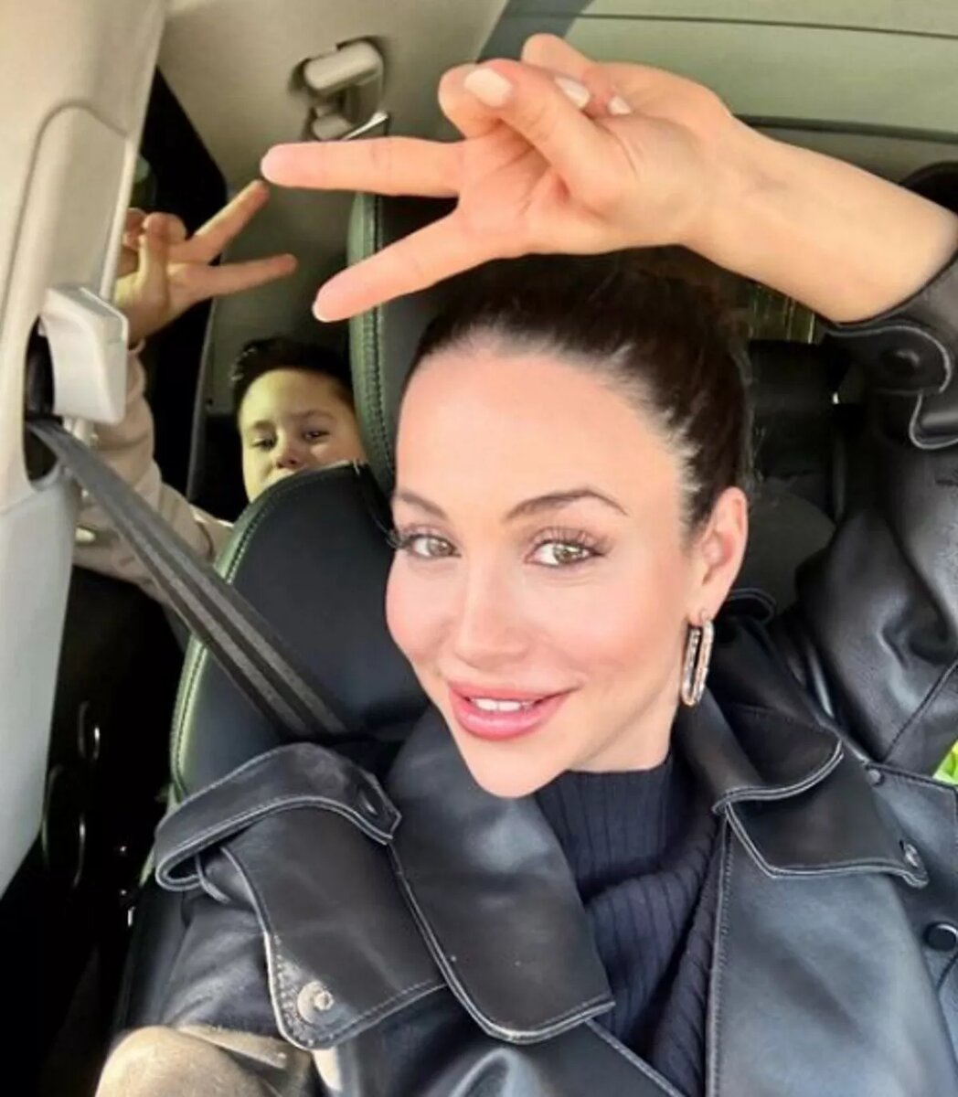    Зепюр Брутян с Мией и Тимофеем