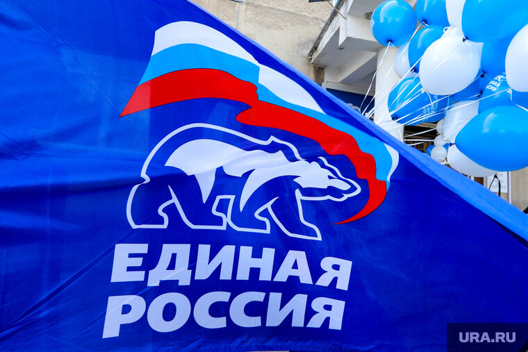   Валентин Рыбин намерен помочь «Единой России» навести порядок в новых регионах РФ