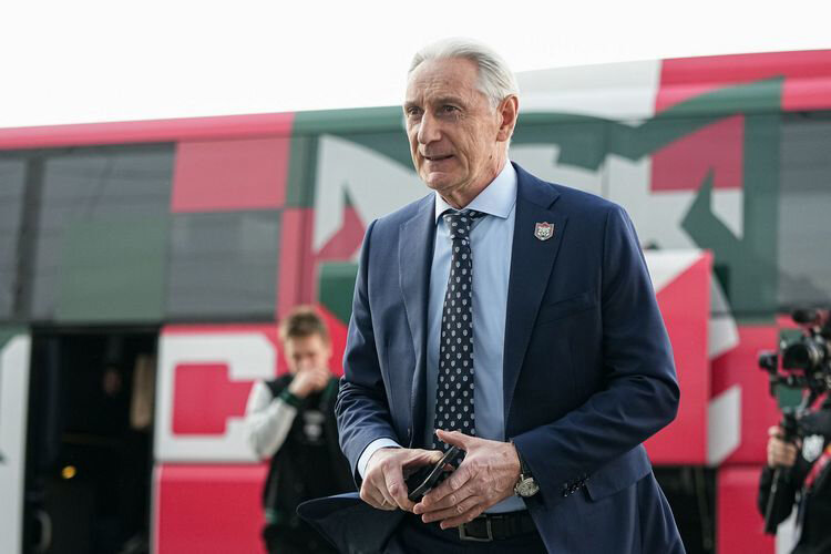   Зинэтула Билялетдинов: «Желание работать есть, но и отдохнуть — тоже» Фото: www.ak-bars.ru