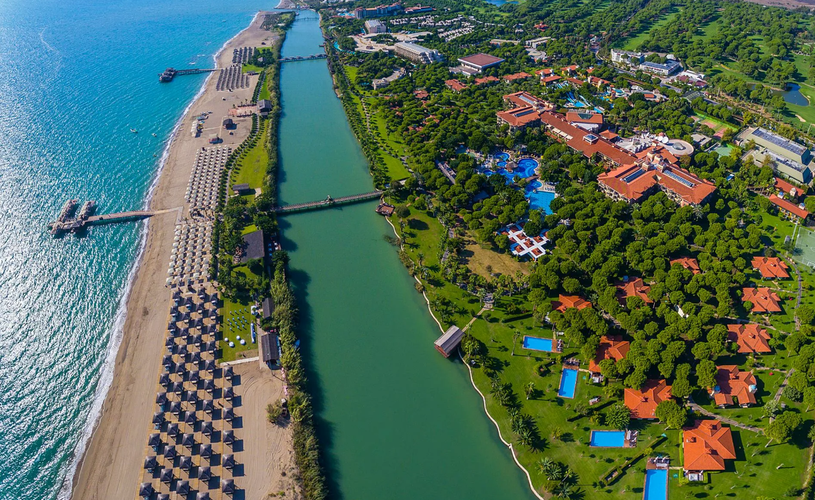 Температура в белеке. Gural premier belek 5. Белек погода. Погода в турции. Gural premier belek домики.