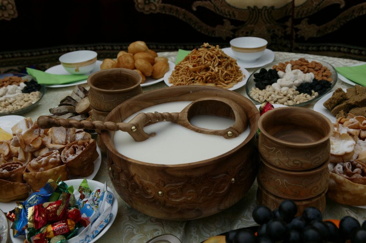 Казахская кухня дастархан