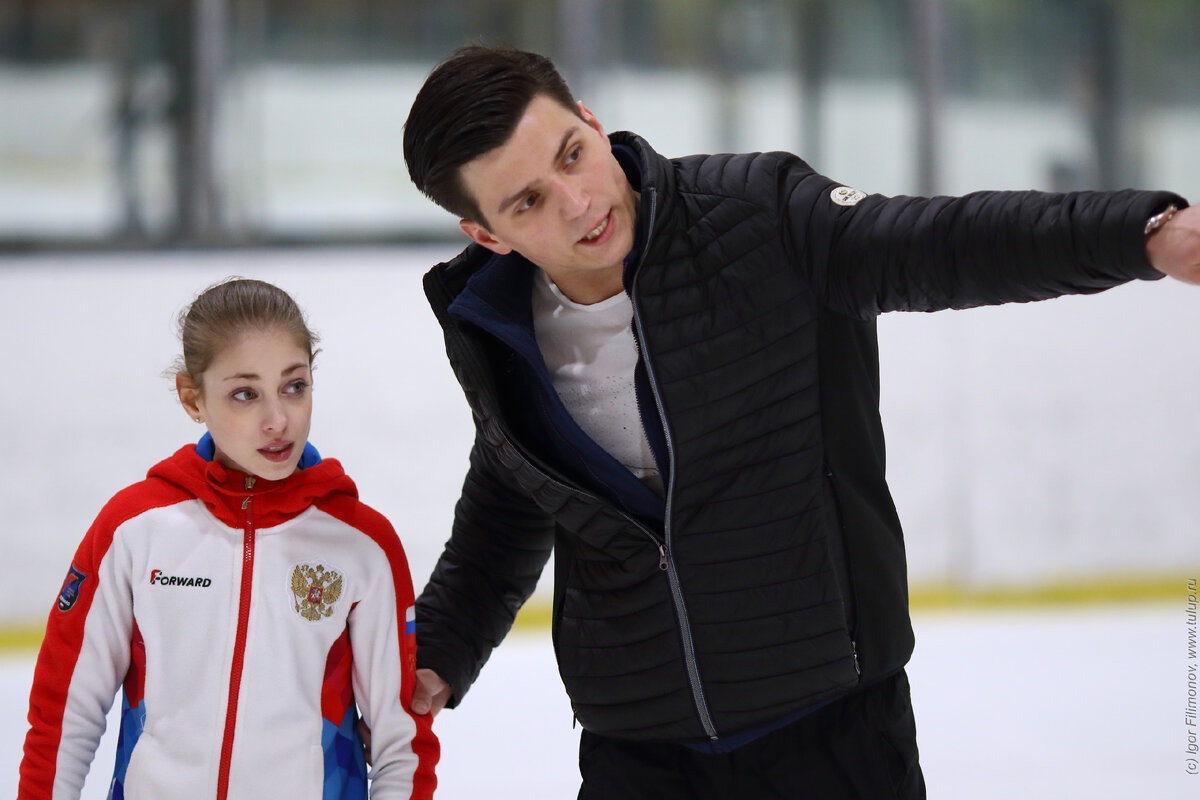 Ходили слухи даже про любовь, но в итоге тренер и спортсменка отписались друг от друга в инстаграме