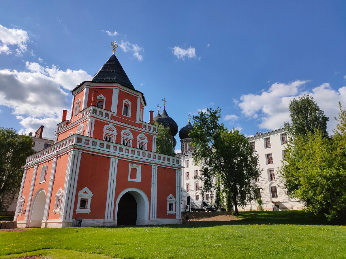 городок имени чехова