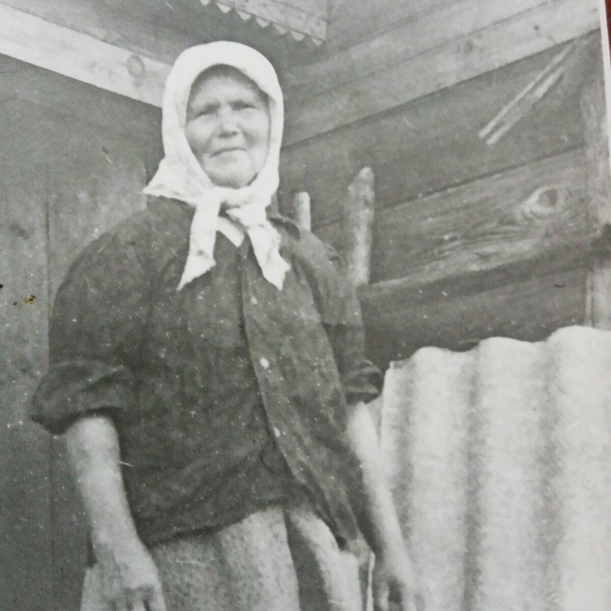 Бабушка моя - Катерина Даниловна. Ушла она немного не дожив до 84-х лет. 