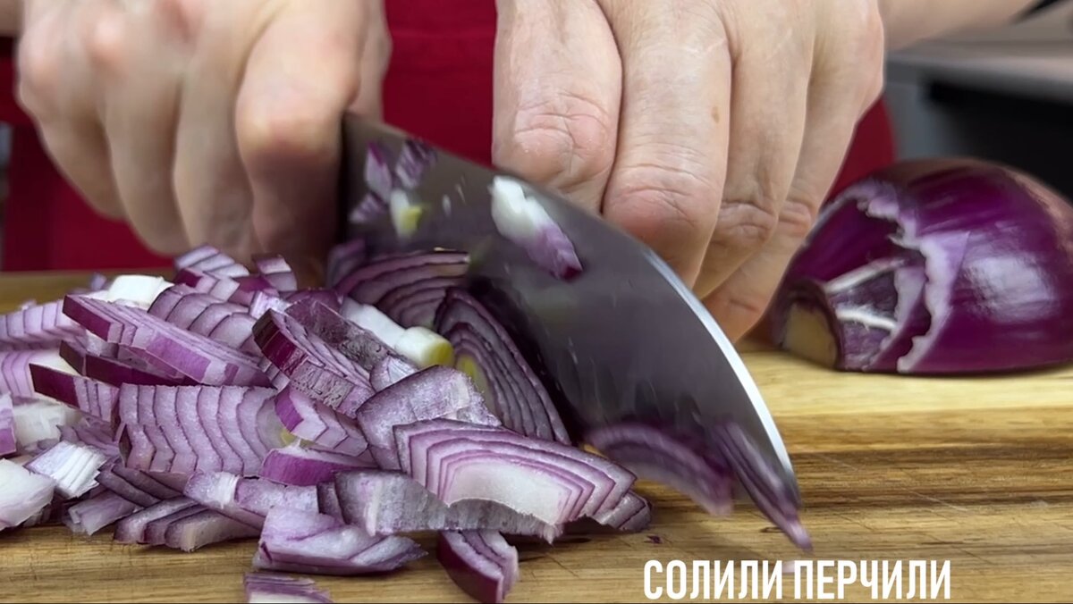 Картофельно-мясная запеканка на сковороде! Питательный ужин.