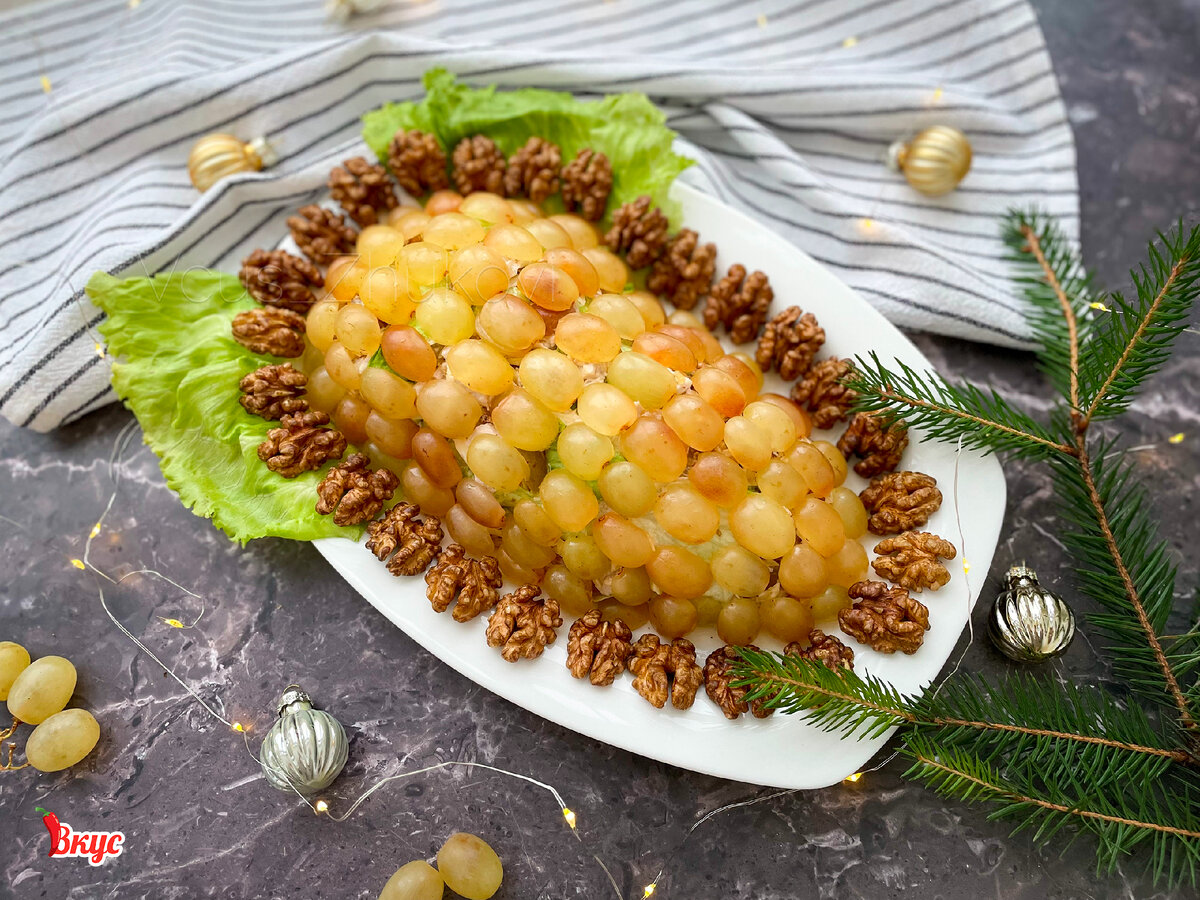 Рецепт салата с курицей на Новый год