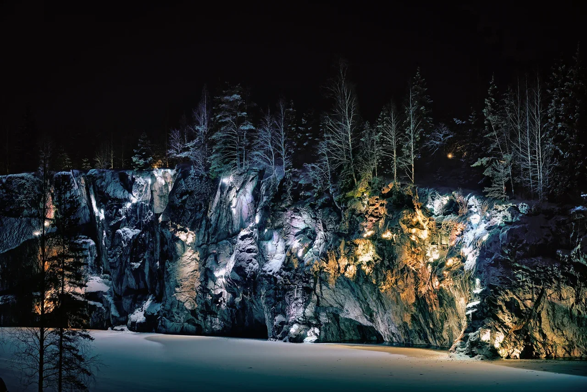 Загадочность и благородство — отличительные черты Горного парка Рускеала!