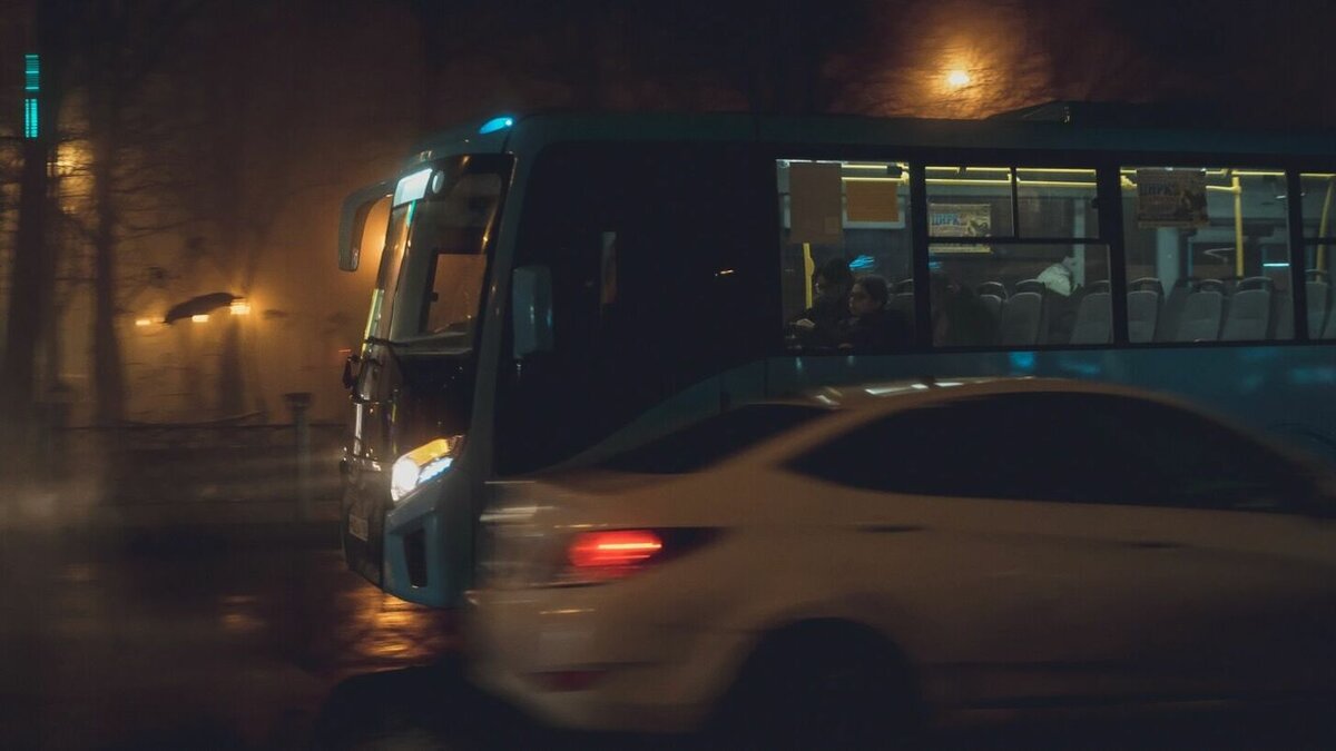     В Башкортостане на трассе замерз автобус с 39 пассажирами. Он направлялся в Набережные Челны. Такую информацию сообщил глава Госкомитета республики по ЧС Фарит Гумеров, пишет UfaTime.