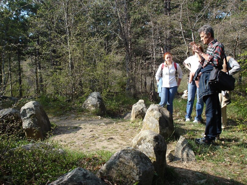 А. Терехин на Алуштинском кромлехе
