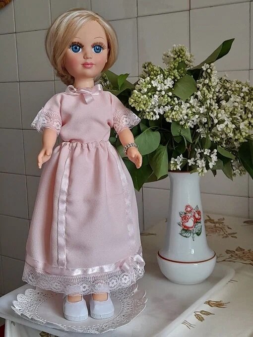 Облачно-розовое платье для куклы Анастасии. Июнь, 2022.