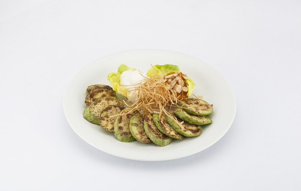    Молодые кабачки со сметаной