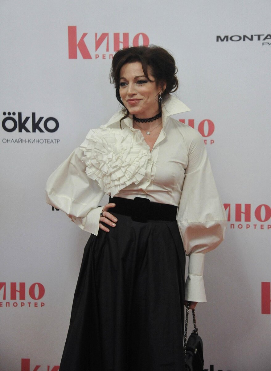    Алена Хмельницкая