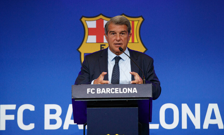    Президент «Барселоны» Жоан Лапорта попал в затруднительное положение. Его клуб терпит убытки. Фото: Global Press Look