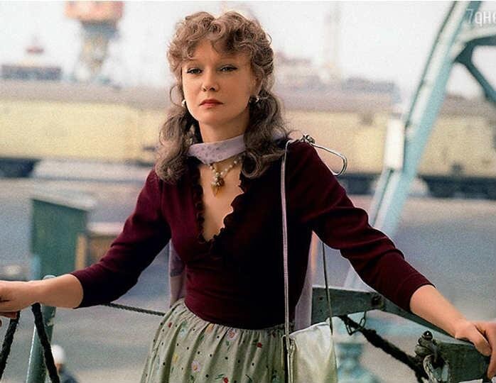 кадр из фильма "Любимая женщина механика Гаврилова", реж. Петр Тодоровский, 1981 г.