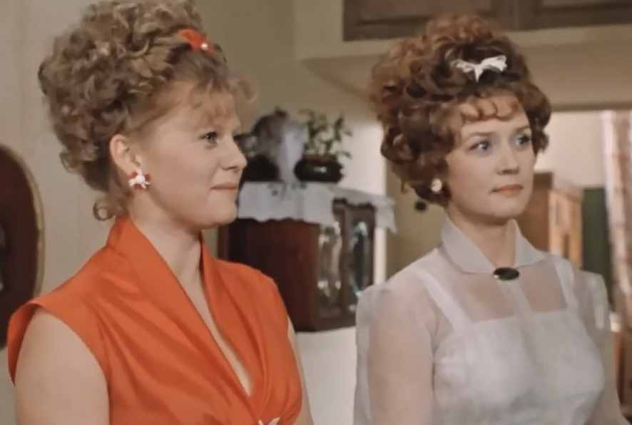 Фото из другого кино , но красивость с пошловатостью здесь в точку.