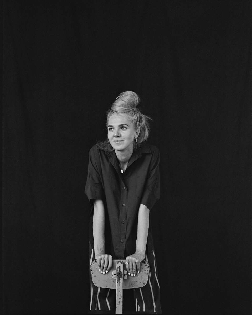 Художница Оля Iney