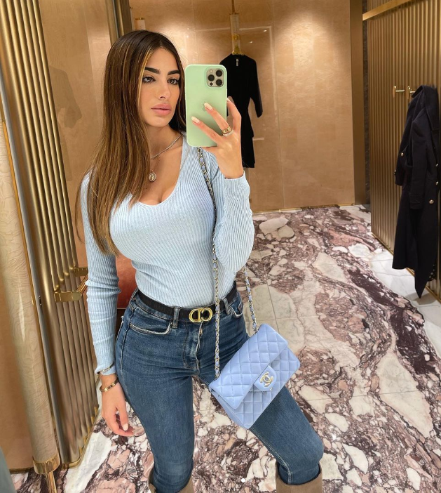 Источник: https://www.instagram.com/alessiaelefante*