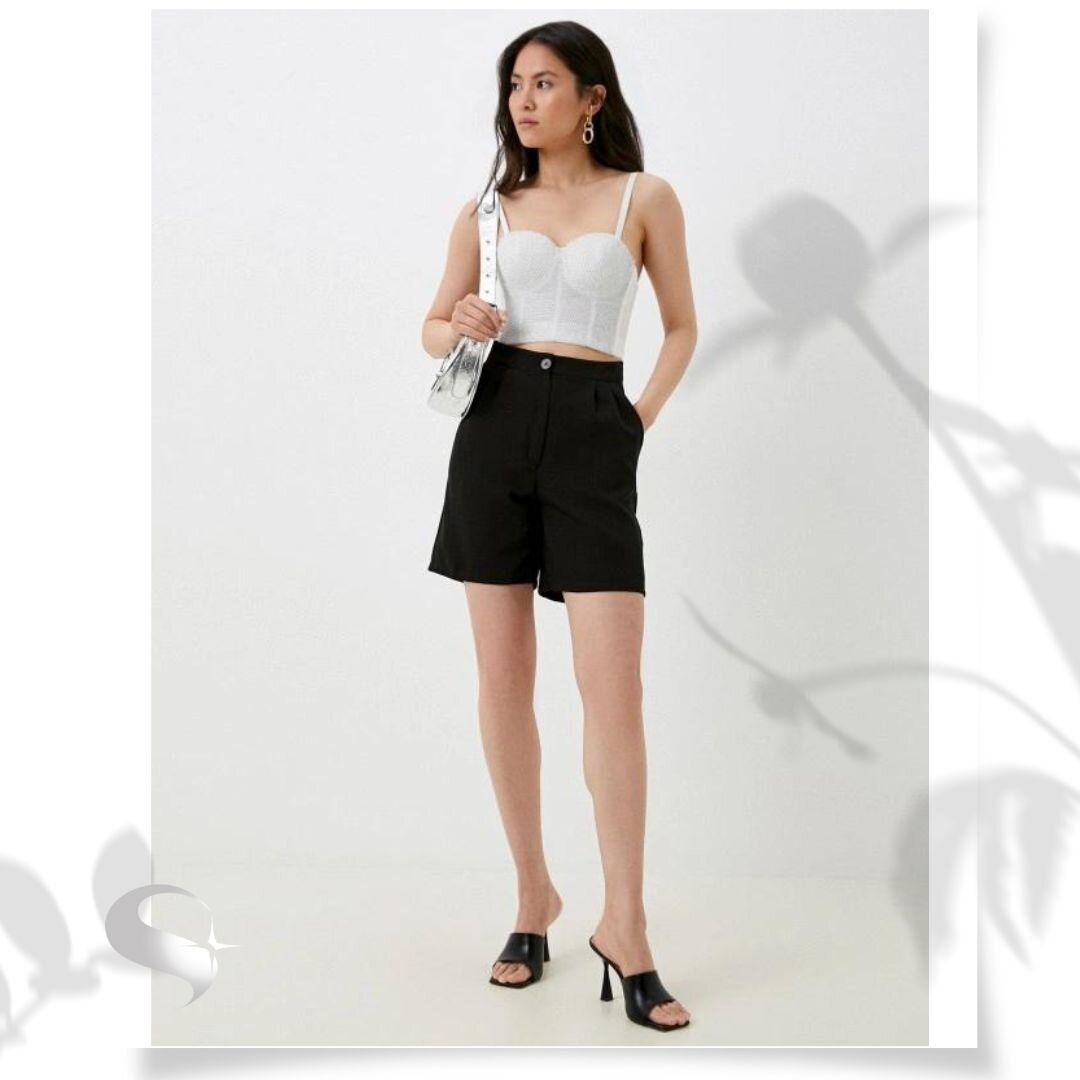 Корсеты с оригинальной вышивкой и принтами