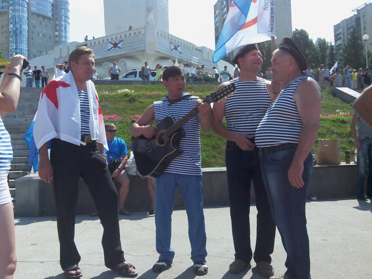 День ВМФ в Самаре у Ладьи