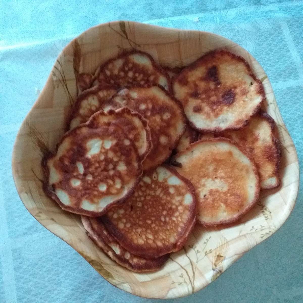 Сырники 2 - справа, 3 - слева