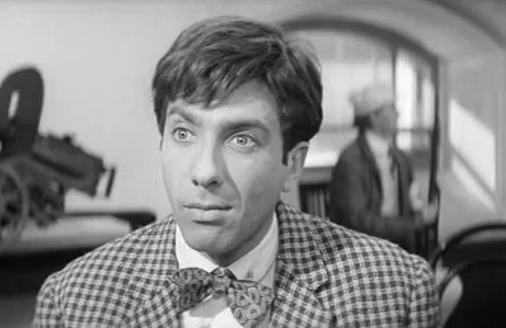 Сергей Юрский в фильме «Золотой телёнок»