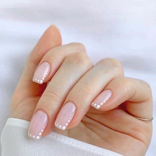 "Маникюр без маникюра": варианты