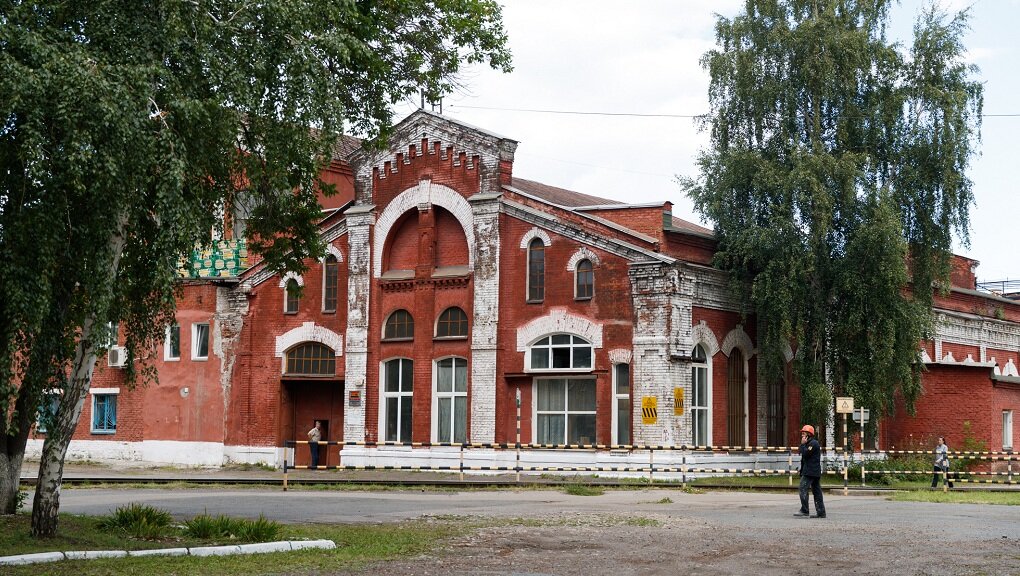 Архитектурные здания пермского края. Копально Пермский край объекты культурного наследия. Объекты окн Пермь. Школа Пермь культурное наследие. Культурное наследие Прикамья.