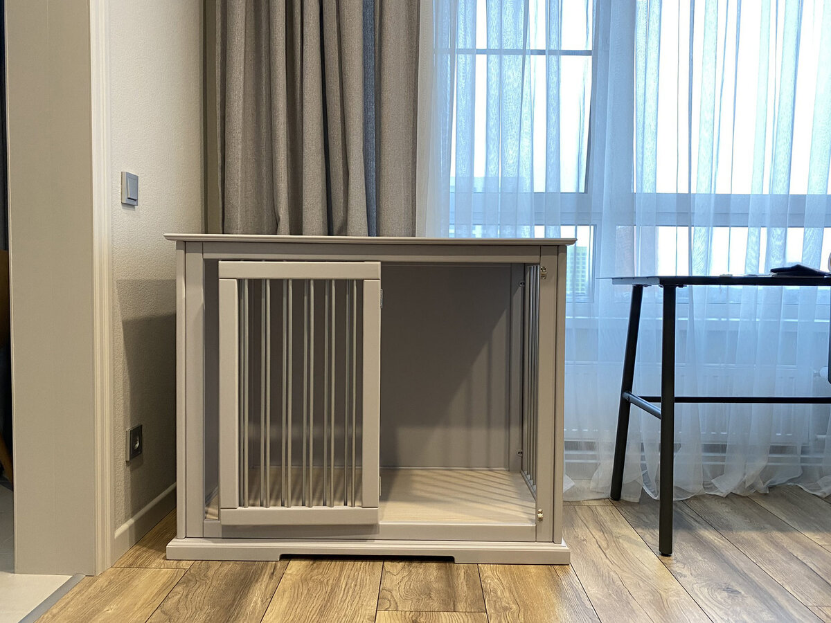 Вольер-клетка тумба, под интерьер квартиры или дома.