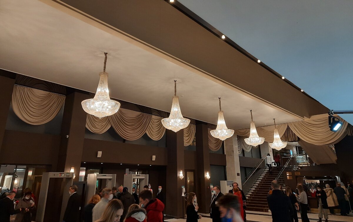 Московский театр мюзикла. Все оттенки шоколада.