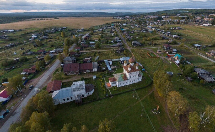 Пермский край чердынский районный. Поселок Ныроб Пермский край. Пермский край Чердынский район поселок Ныроб. Ныроб Церковь.