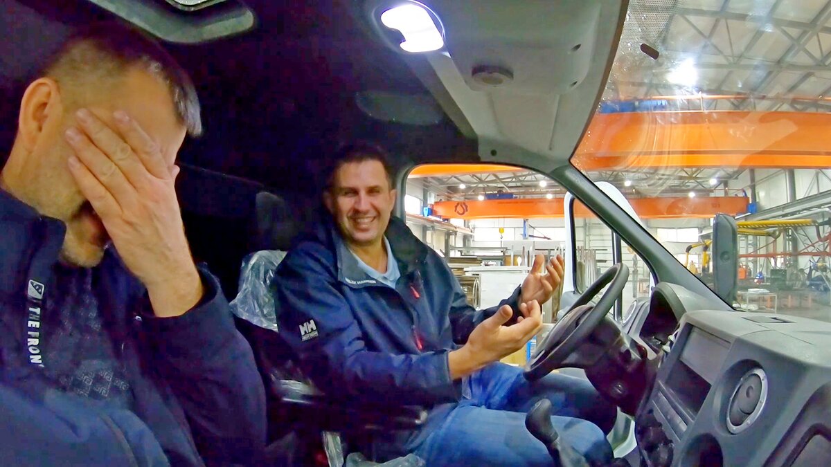 В кабине Газон некст стало очень приятно но есть некоторые НО, о них подробнее в видео ниже