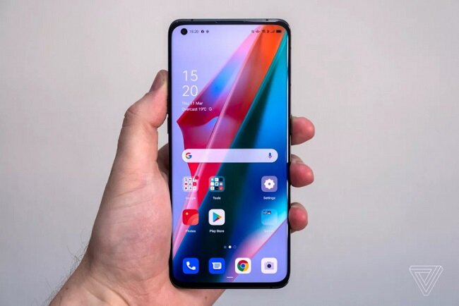 Большой безработный OLED-экран