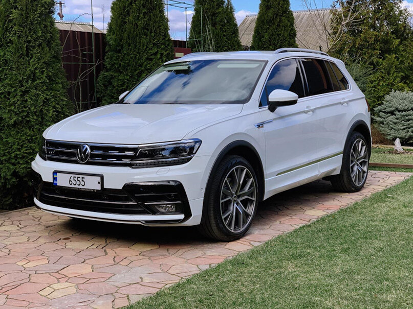 Великолепный дорестайлинговый Tiguan.