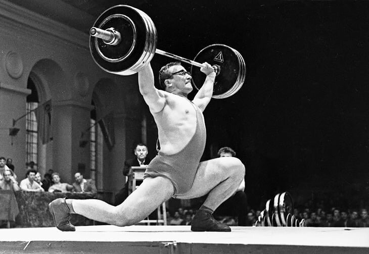 1960. Ленинград. На помосте Юрий Власов