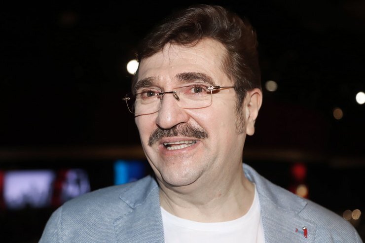 Валерий Яковлевич Комиссаров    Источник фото: goodhouse.ru