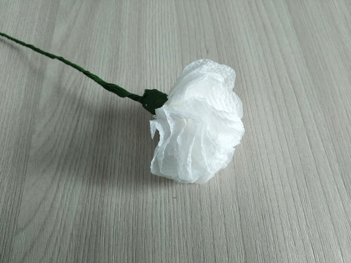 Как сделать цветок из салфетки